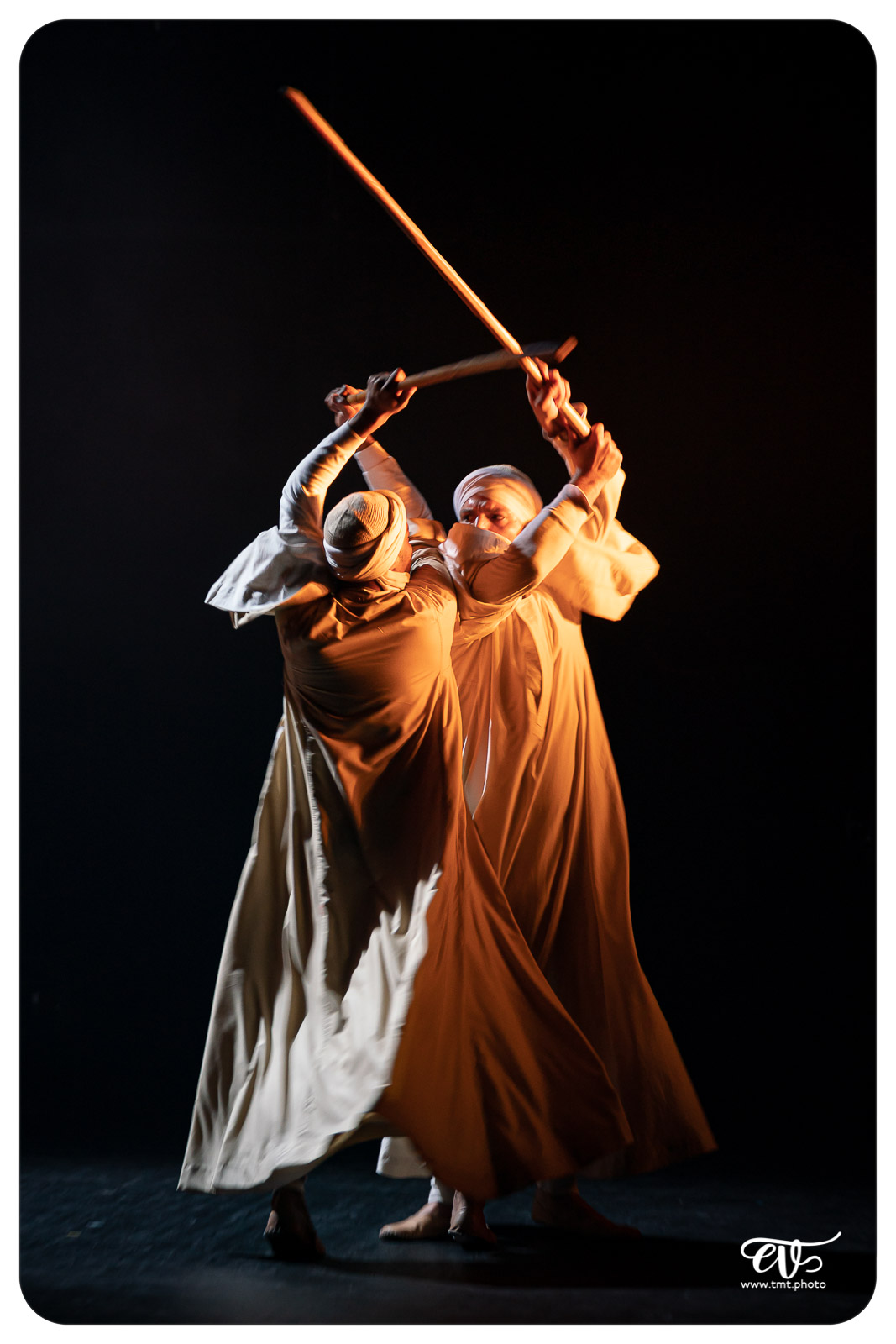 DANS LE CERCLE DES HOMMES DU NIL - CENTRE MEDHAT FAWZY DE MALLAW